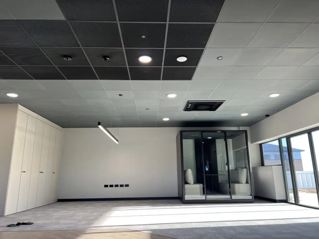 Commercial project in Yeovil in Yeovil — photo 4 of 12