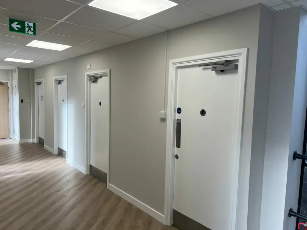 Weymouth college First floor in Weymouth — photo 3 of 5